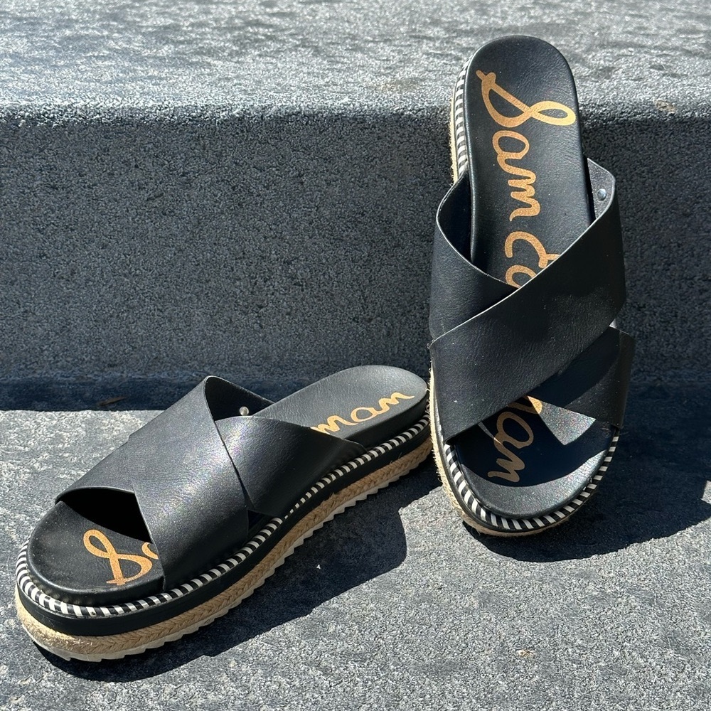 Sam Edelman | Black Leather slides